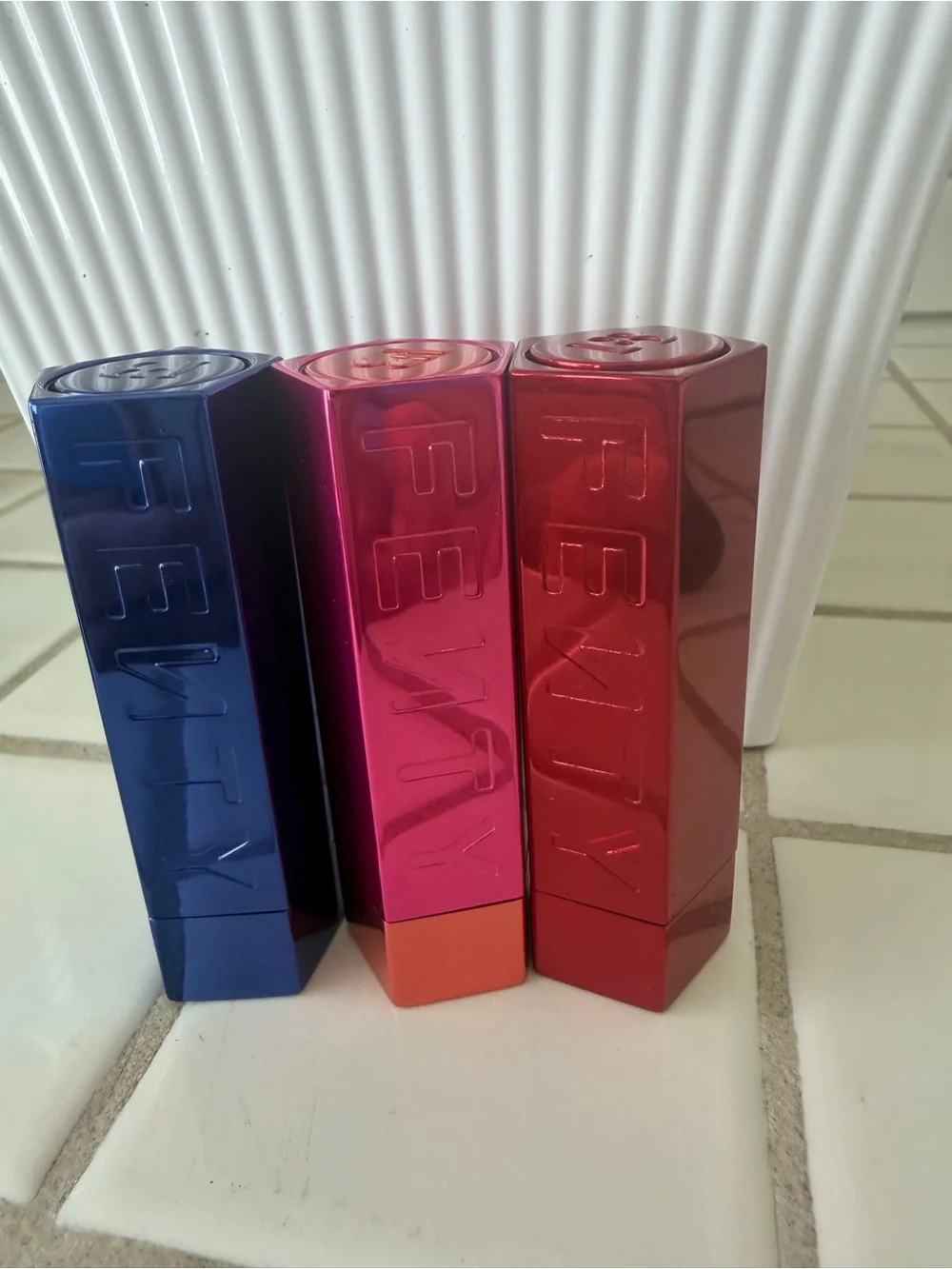 BUNDLE , FENTY BEAUTY Lipstick Trio — Red, Bright Red, Raspberry Pink